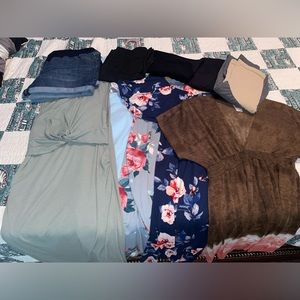 Maternity Clothes Bundle - Like New - Size Small & Medium - Shein, Isabel +
